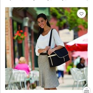 Medela pump in style tote bag